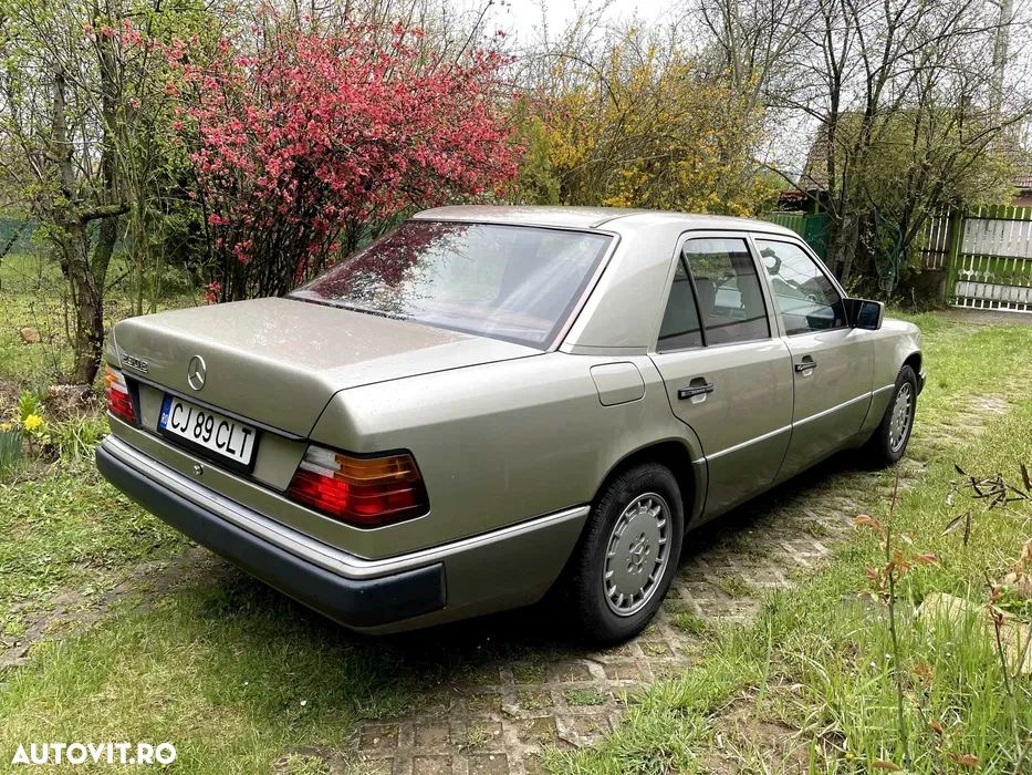 Mercedes-Benz W124 - 3