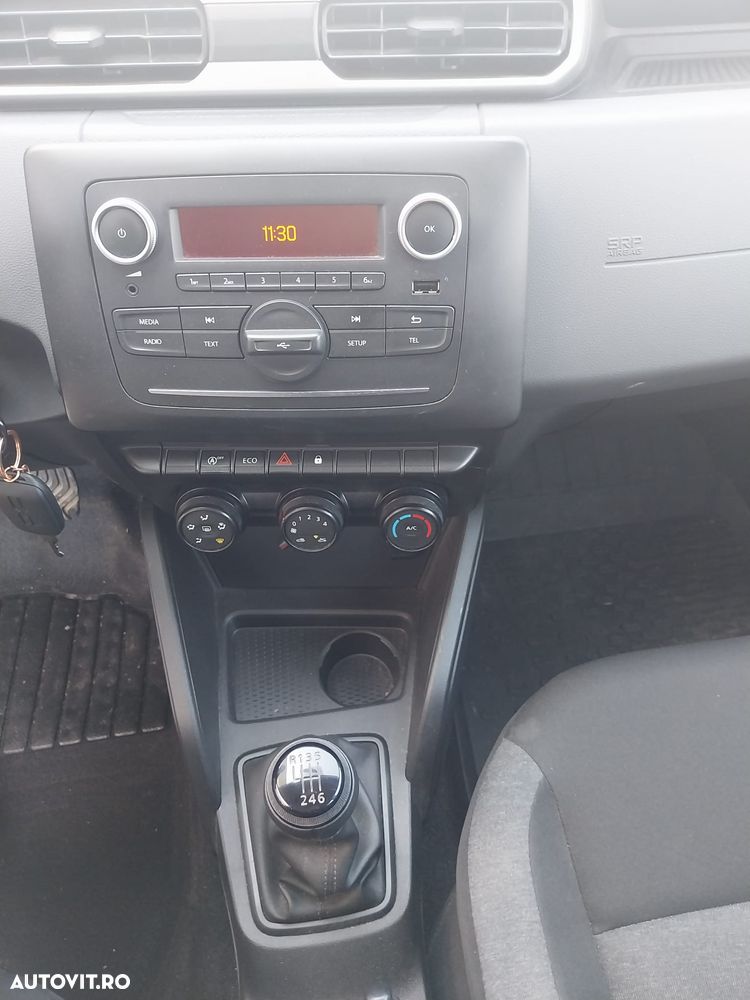 Dacia Duster TCe 90 Essential - 9