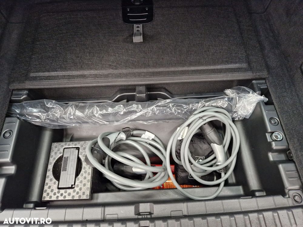 BMW iX xDrive50 - 10