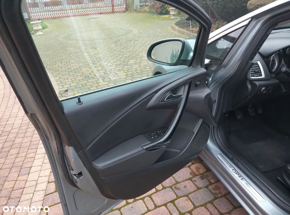 Opel Astra 1.6 D (CDTI) Start/Stop Business - 16