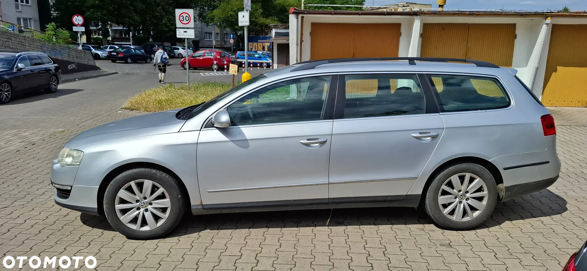 Volkswagen Passat 2.0 TDI DPF Comfortline - 9