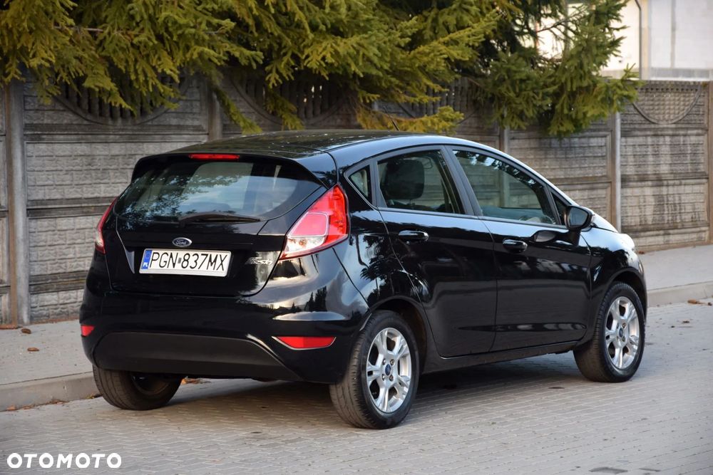 Ford Fiesta - 9
