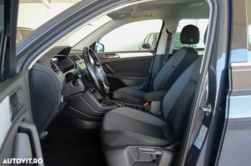 Volkswagen Tiguan 2.0 TDI SCR DSG 4Motion R-Line - 10