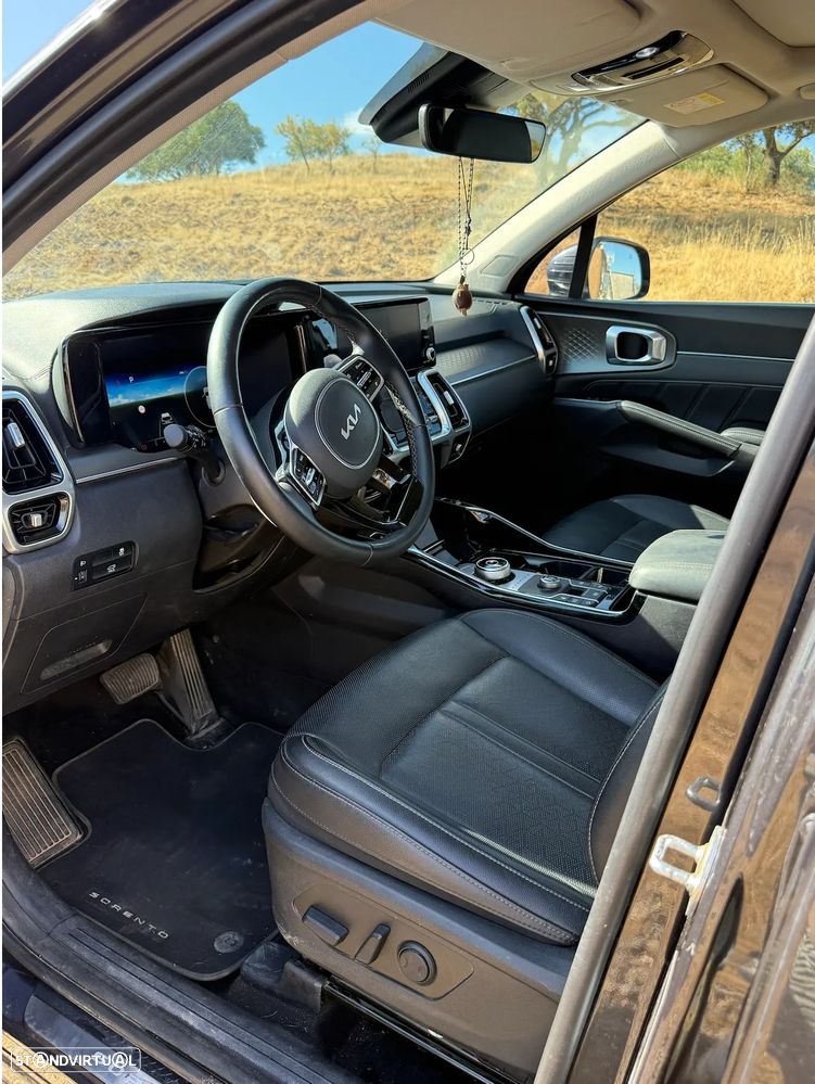 Kia Sorento 1.6 T-GDI HEV Concept - 9
