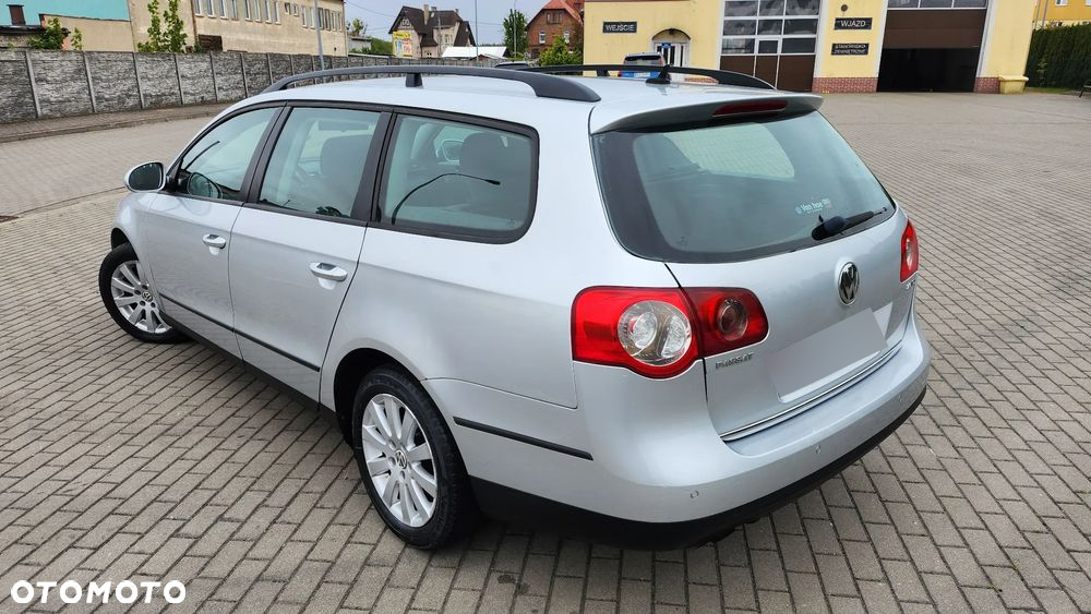 Volkswagen Passat 2.0 TDI DPF Comfortline - 4