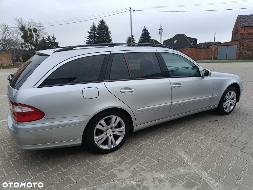 Mercedes-Benz Klasa E - 8