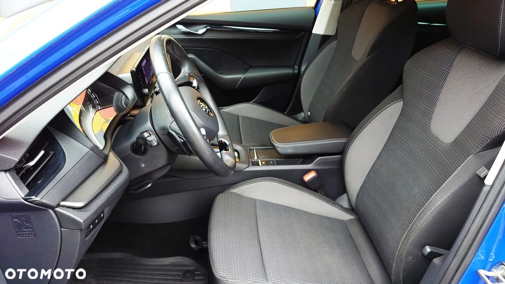 Skoda Octavia 2.0 TDI Ambition DSG - 9