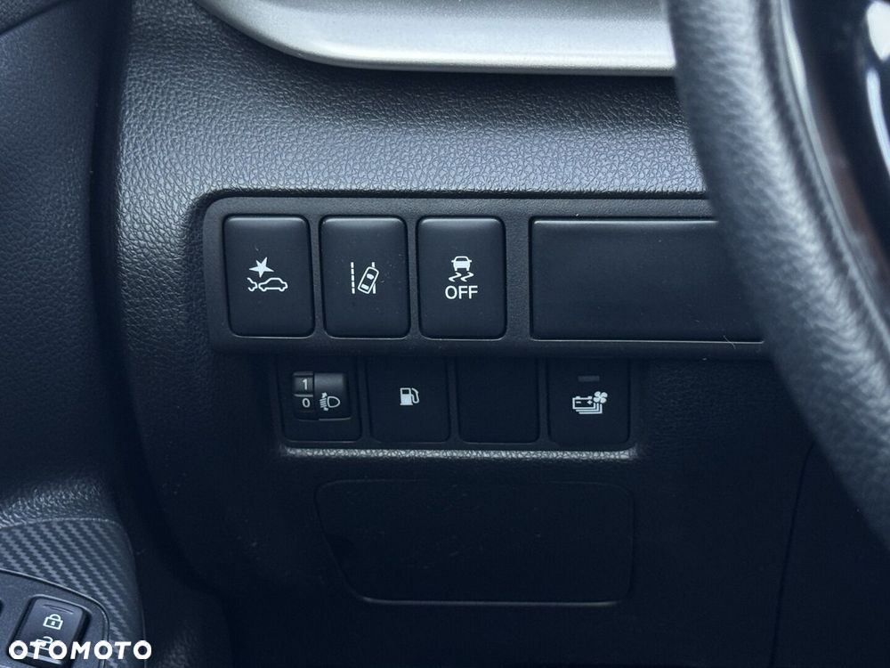 Mitsubishi Eclipse Cross - 25