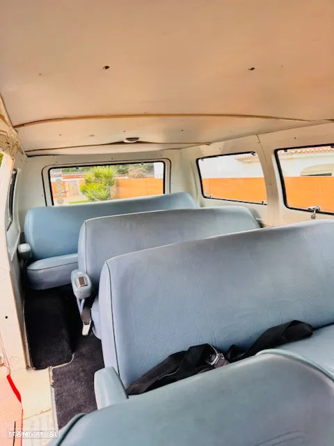 Dodge Van - 8