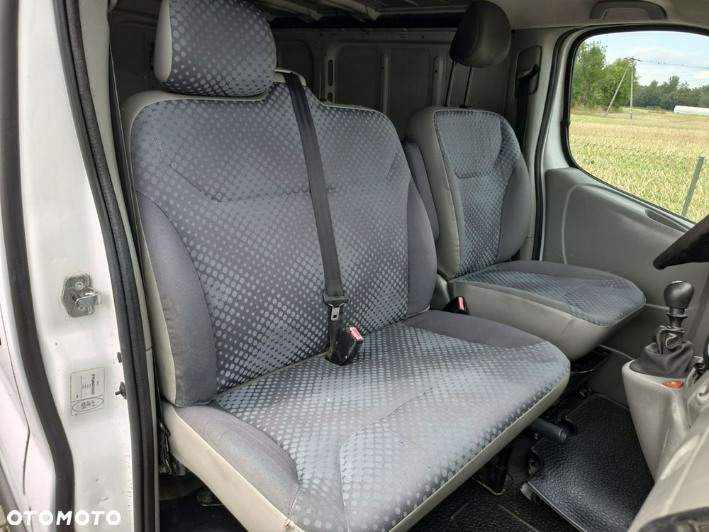 Renault Trafic - 13
