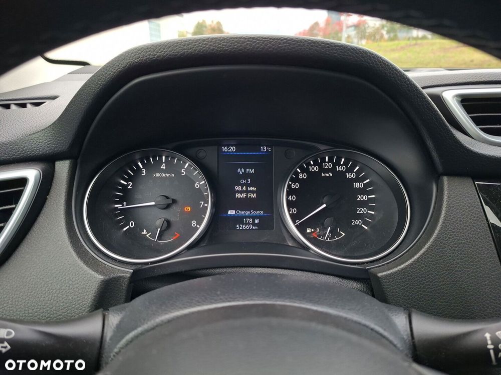 Nissan Qashqai 1.3 DIG-T Acenta - 21