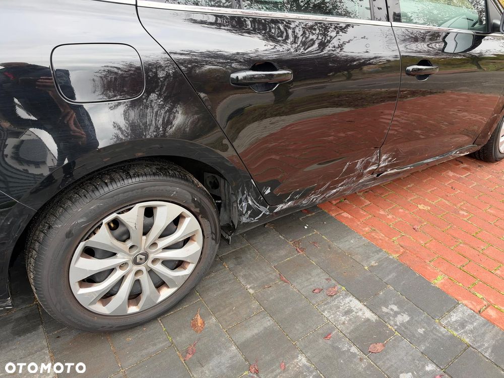 Renault Megane - 25