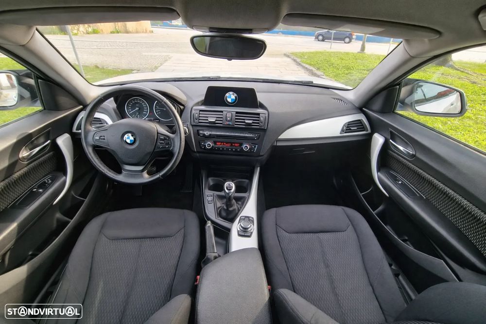 BMW 116 i Sport Line - 10