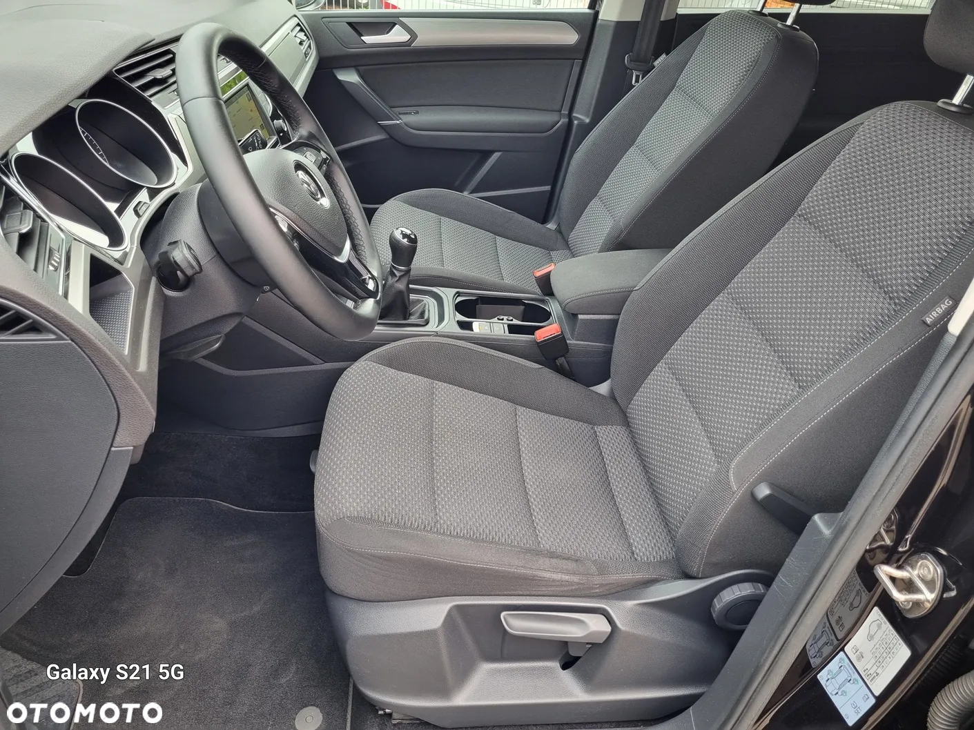 Volkswagen Touran 1.6 TDI SCR BlueMotion Technology Comfortline - 10