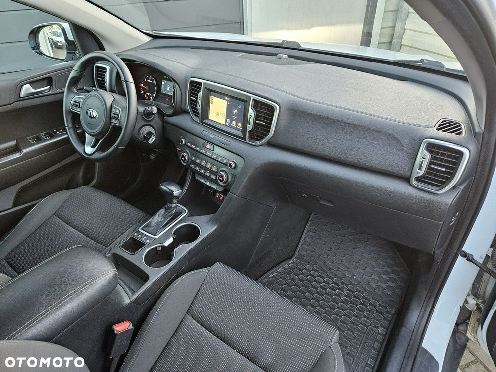 Kia Sportage 2,0 CRDI AWD Platinum - 26