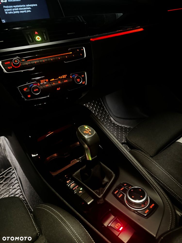 BMW X1 - 18