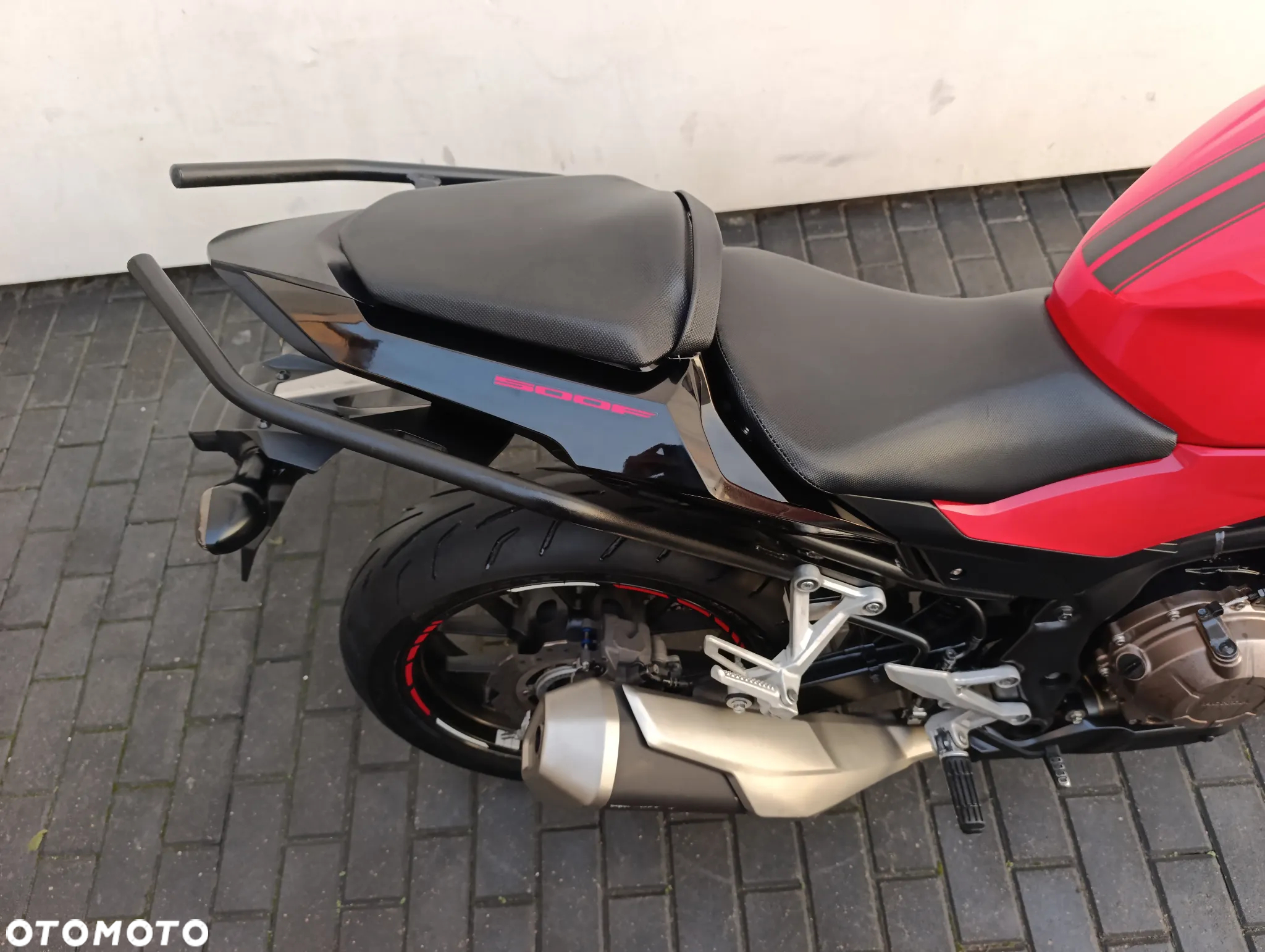 Honda CB - 21