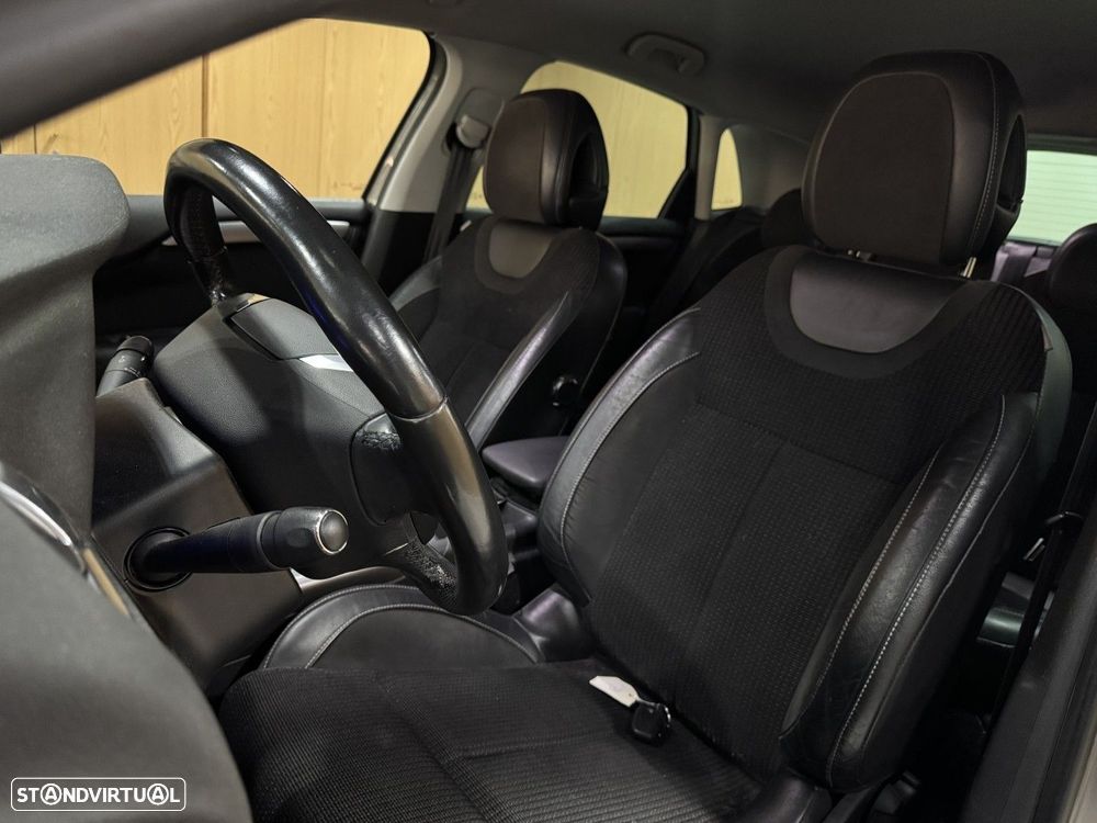 Citroën C4 1.6 BlueHDi Shine EAT6 - 22