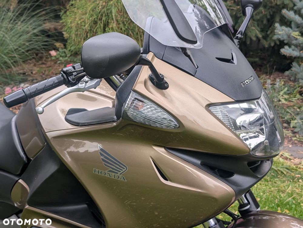Honda Deauville - 21