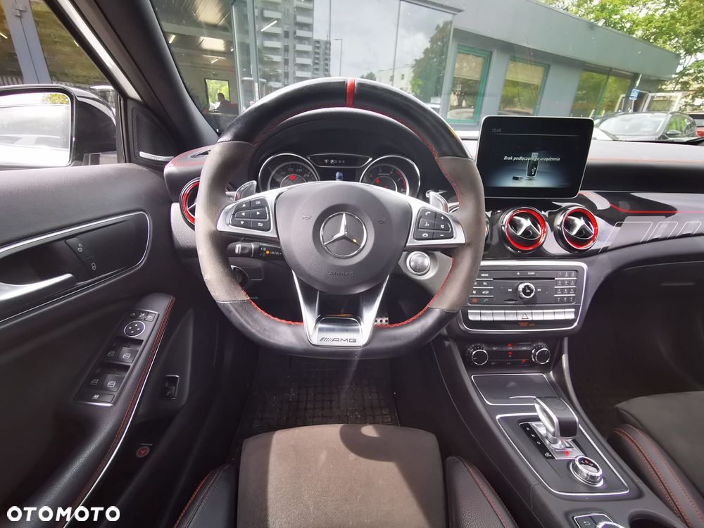 Mercedes-Benz GLA AMG 45 4Matic AMG Speedshift 7G-DCT AMG Night Edition - 12