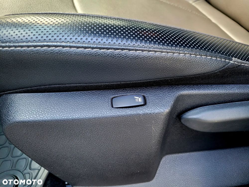Renault Captur - 16