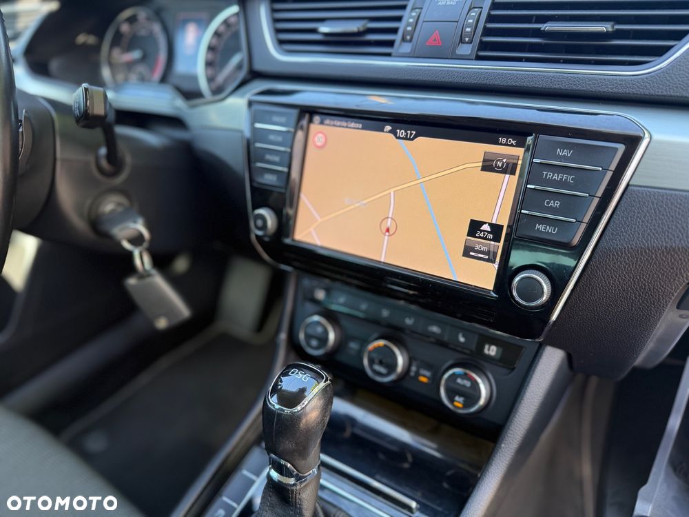 Skoda Superb 2.0 TDI DSG Style - 13