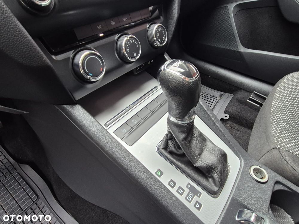 Skoda Octavia 1.6 TDI Edition DSG - 37