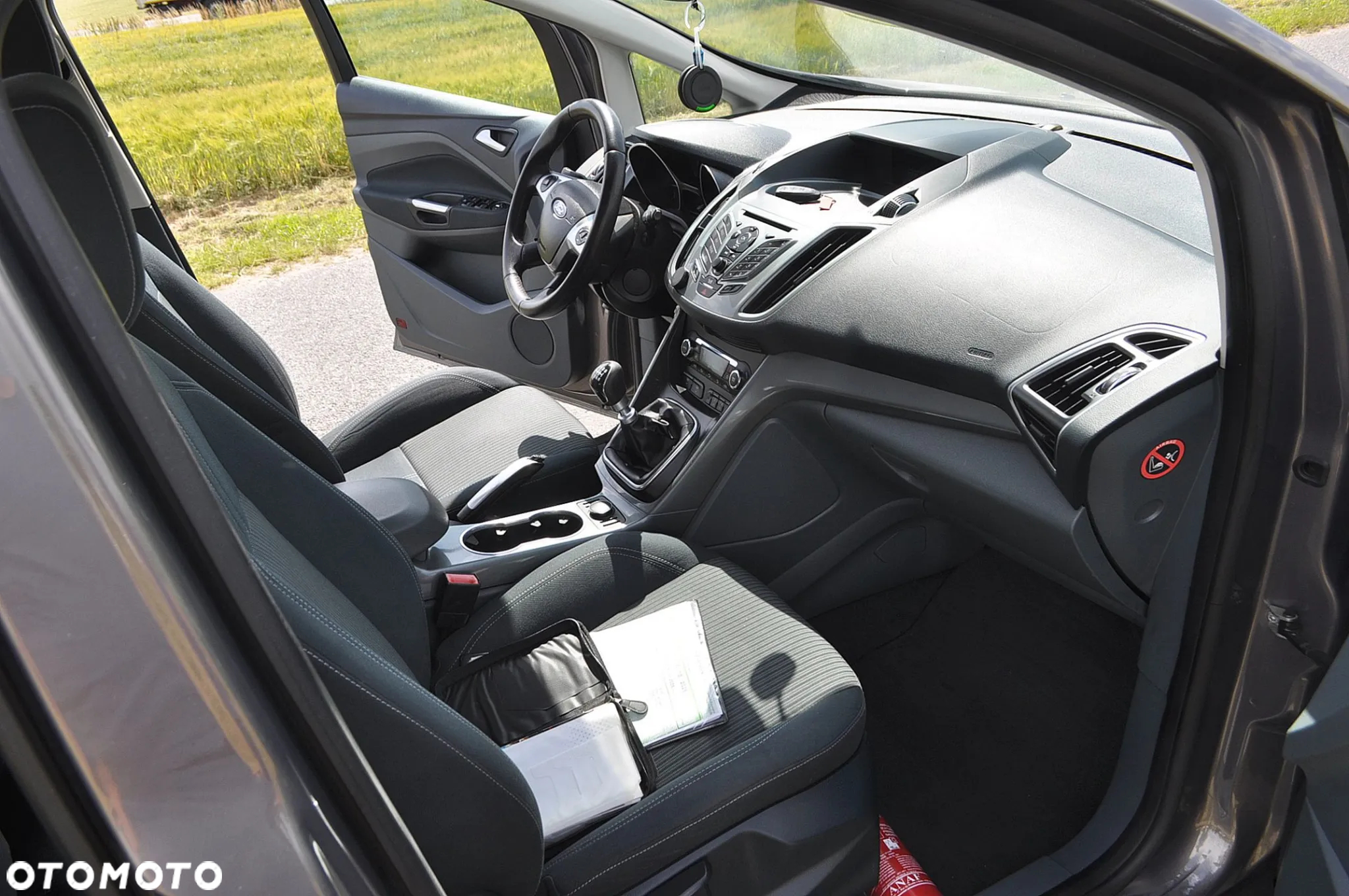 Ford Grand C-MAX 1.6 TDCi Titanium - 18