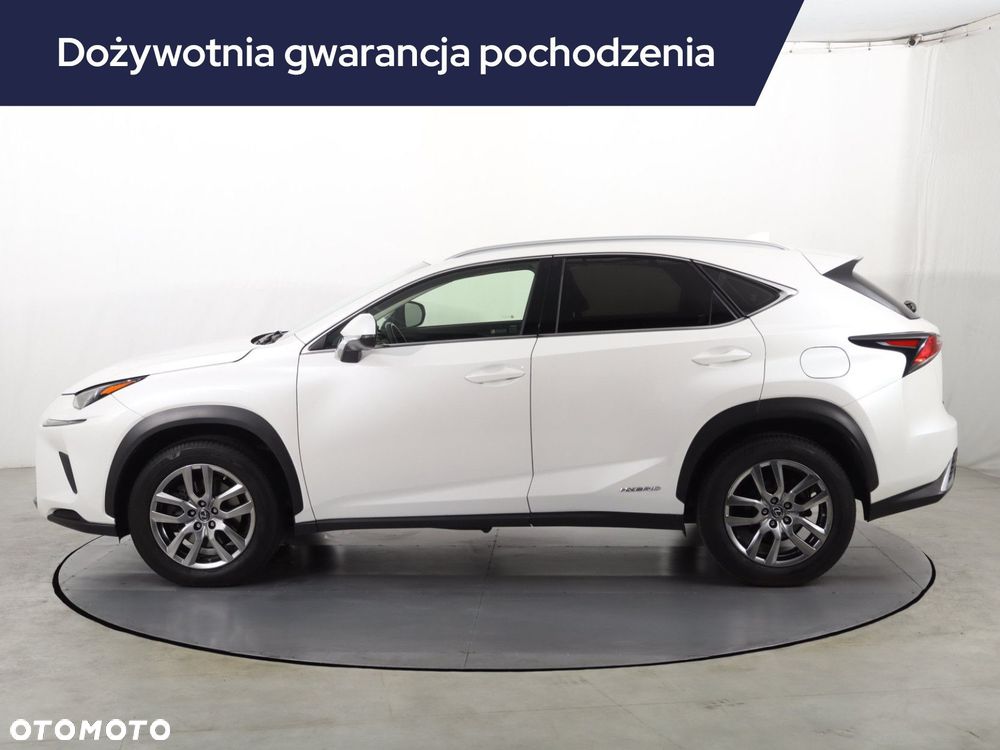 Lexus NX - 4