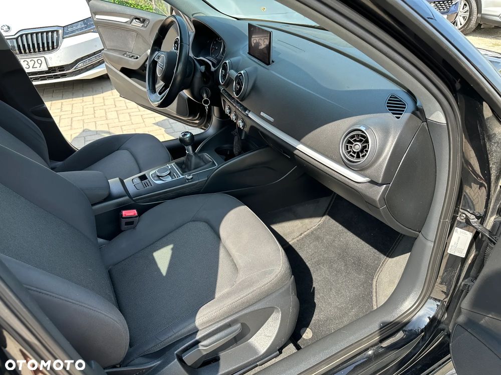 Audi A3 Sportback - 22