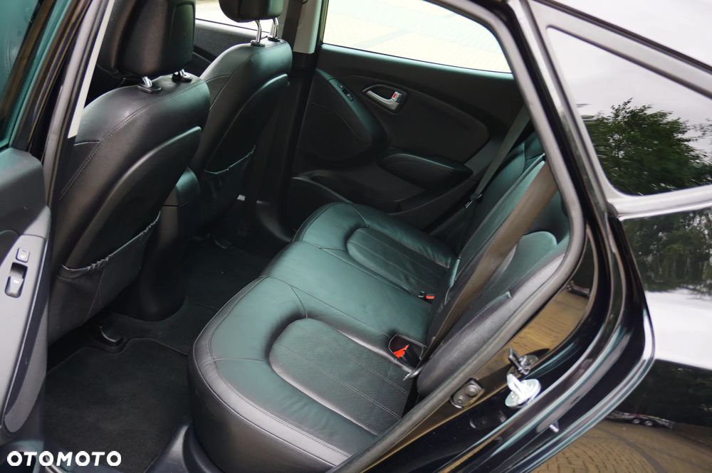 Hyundai ix35 2.0 CRDi 4WD Automatik Premium - 22