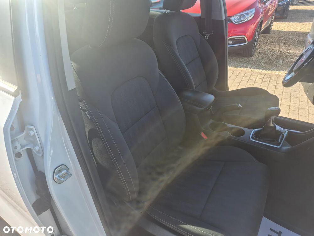 Kia Sportage 1.6 GDI 2WD VISION - 18