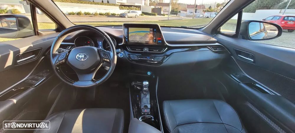 Toyota C-HR 1.8 HSD Exclusive+P.Luxury - 3