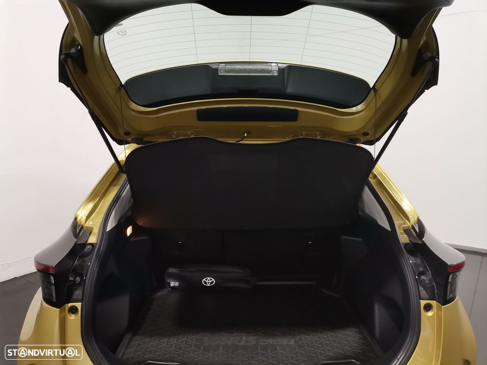 Toyota Yaris Cross 1.5 Hybrid Comfort Plus - 11
