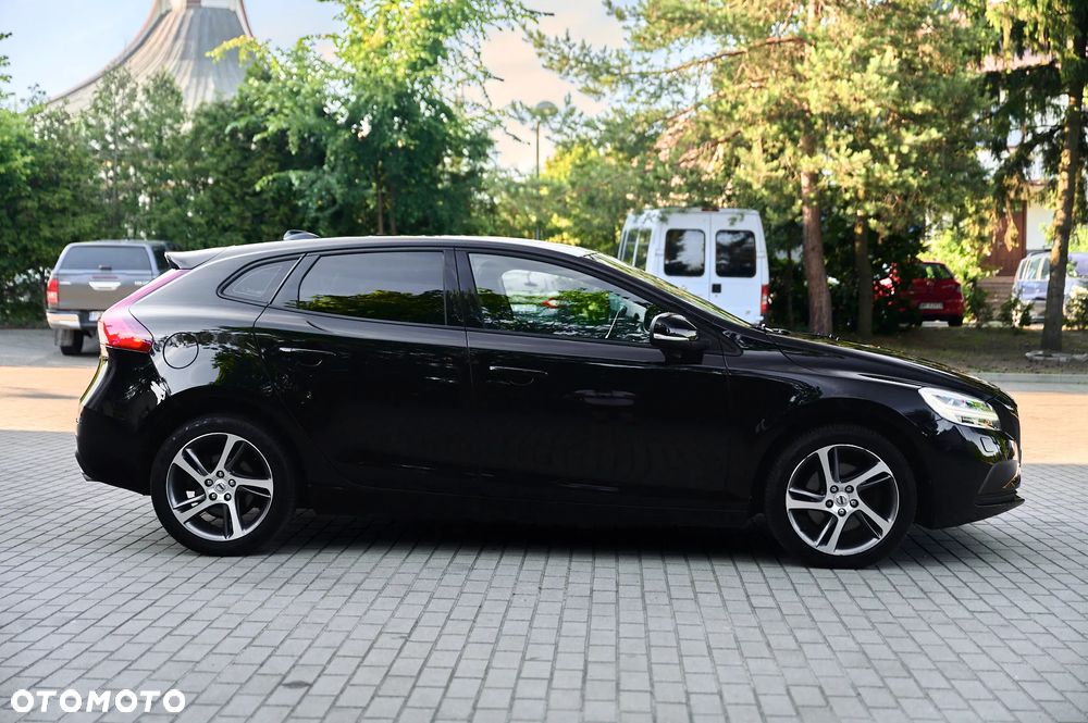 Volvo V40 D3 Summum - 12