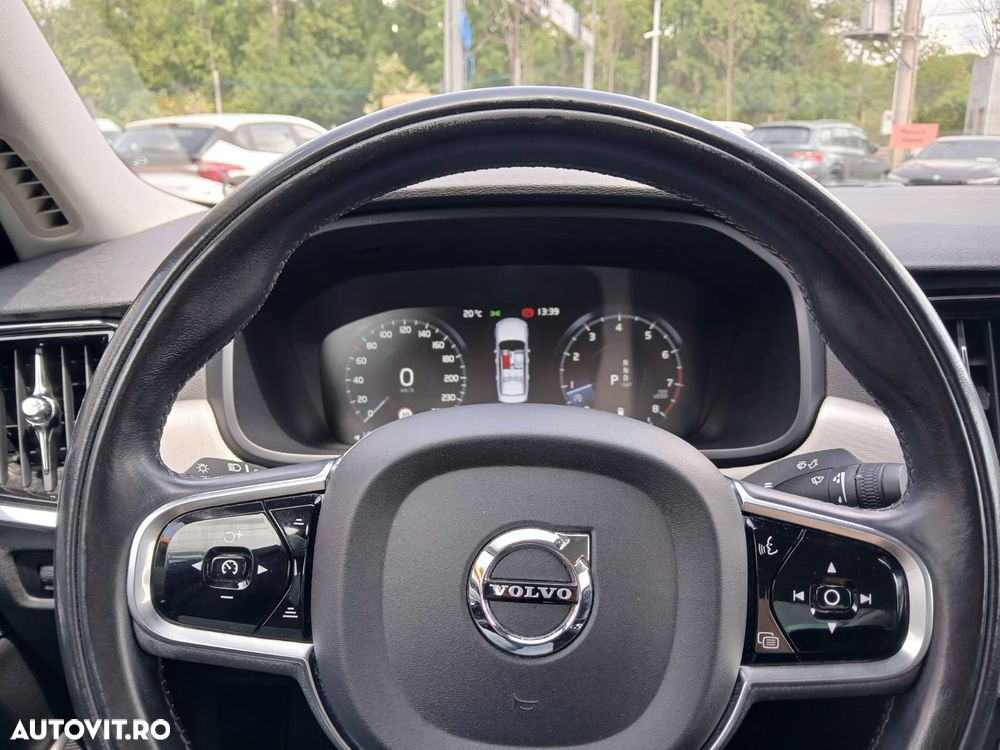 Volvo S90 B4 MHEV AT Plus Bright - 21