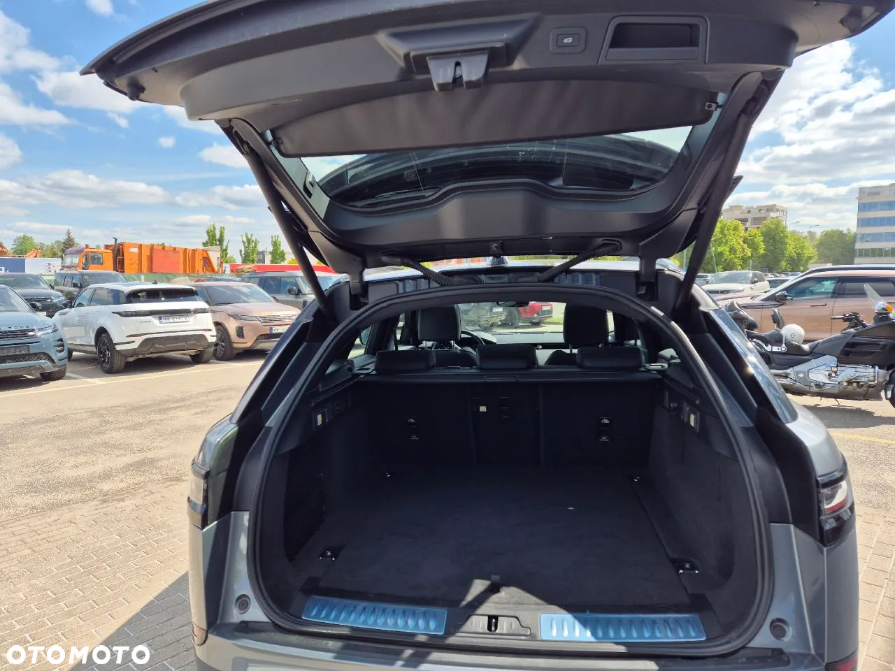 Land Rover Range Rover Velar D300 Dynamic HSE - 7