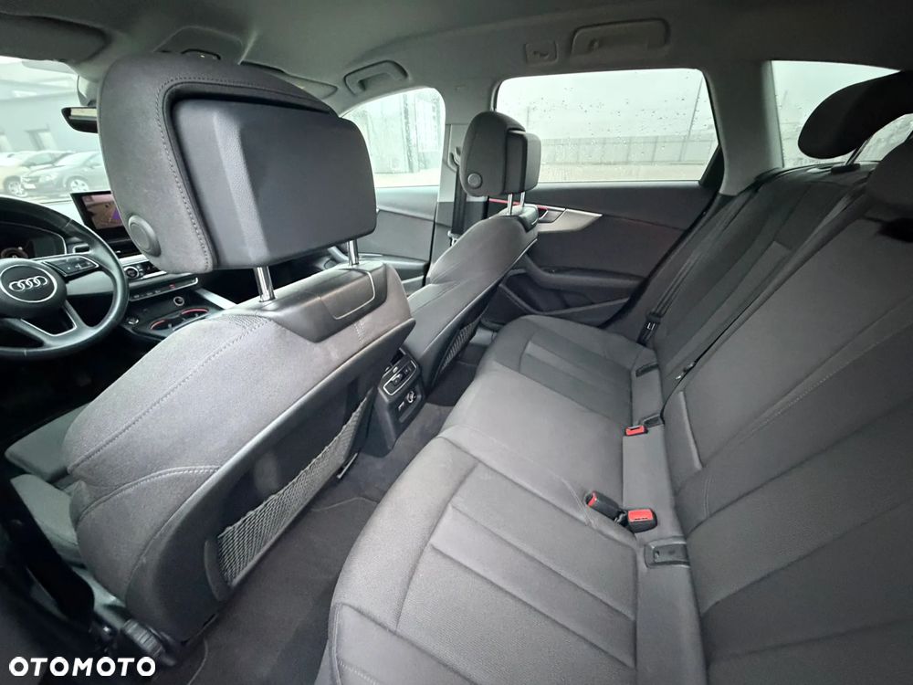 Audi A4 Avant 40 TDI S tronic - 3