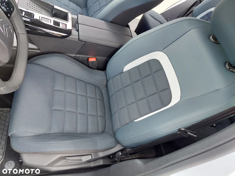 Citroën C5 Aircross 1.2 mHEV Plus eDCT6 - 25