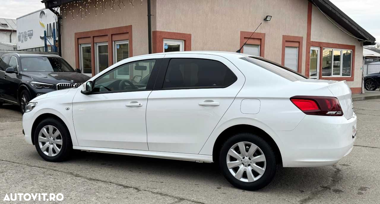Peugeot 301 - 5