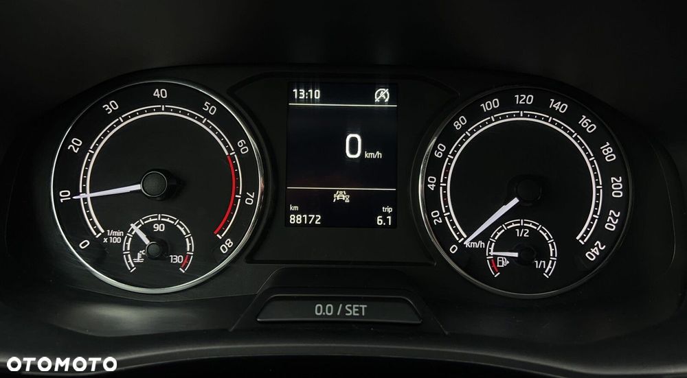 Skoda Fabia 1.0 TSI Active - 19