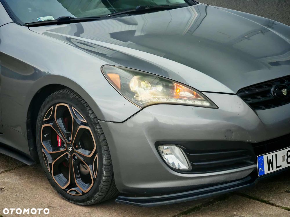 Hyundai Genesis Coupe 3.8 V6 - 17