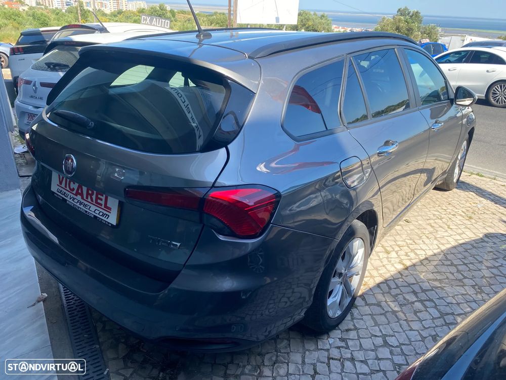 Fiat Tipo Station Wagon 1.3 M-Jet Easy - 4