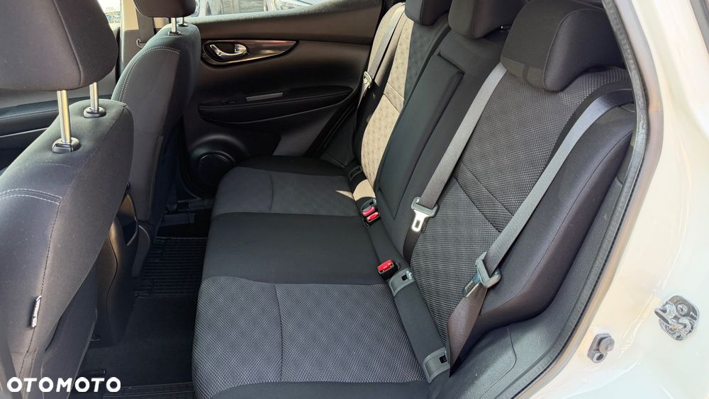Nissan Qashqai 1.5 dCi Acenta - 13