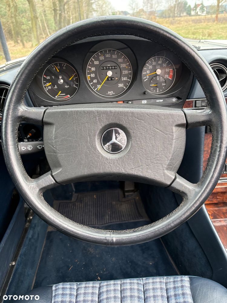Mercedes-Benz SL - 16