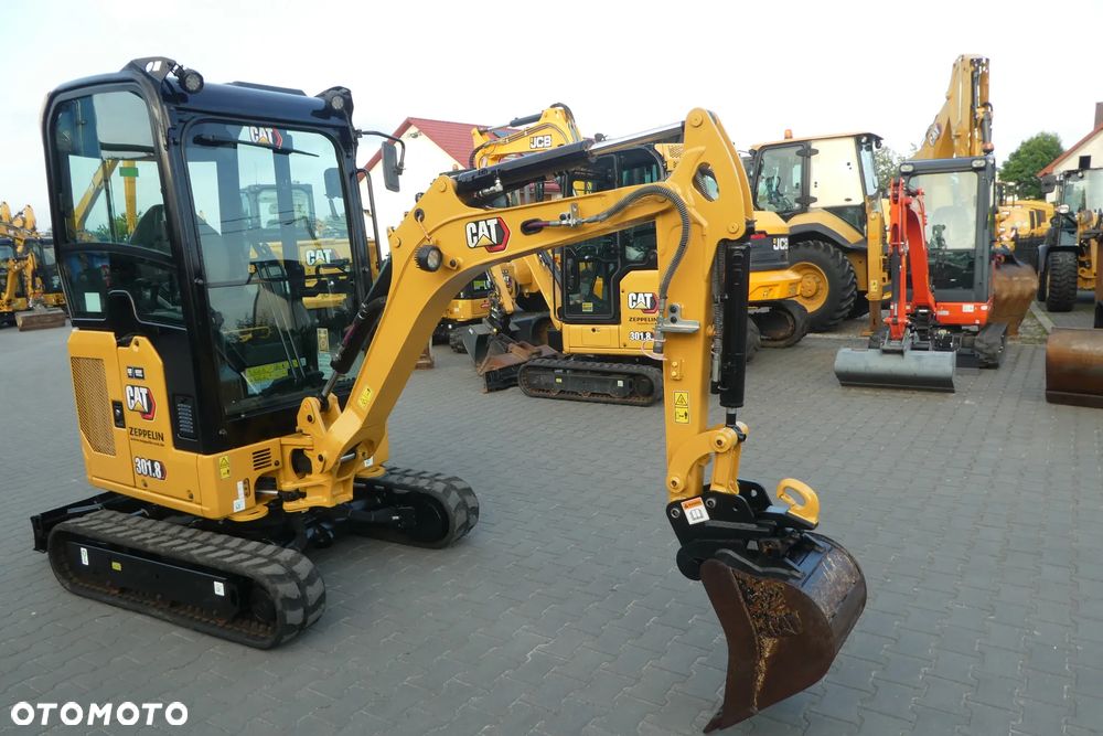 Caterpillar 301,8 KLIMATYZACJA - 8