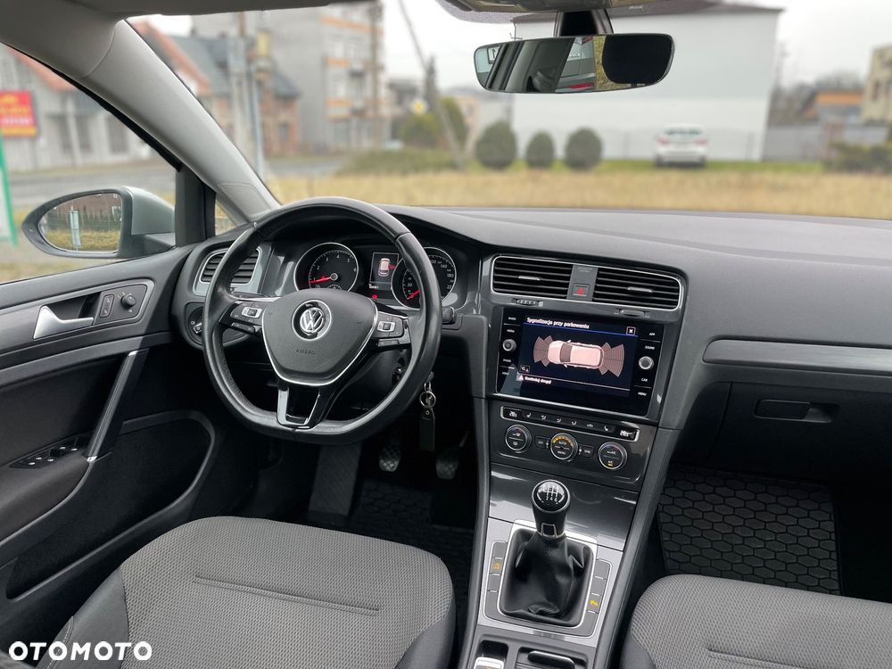Volkswagen Golf 1.4 TSI BMT Comfortline - 20