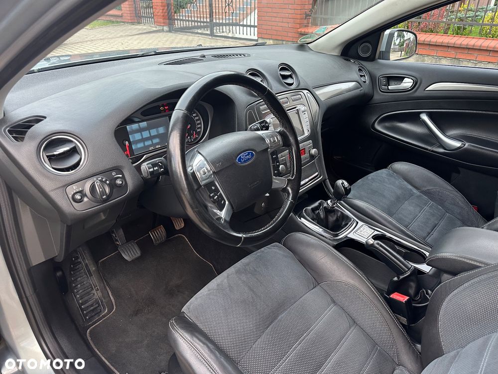 Ford Mondeo 2.0 TDCi Titanium - 11