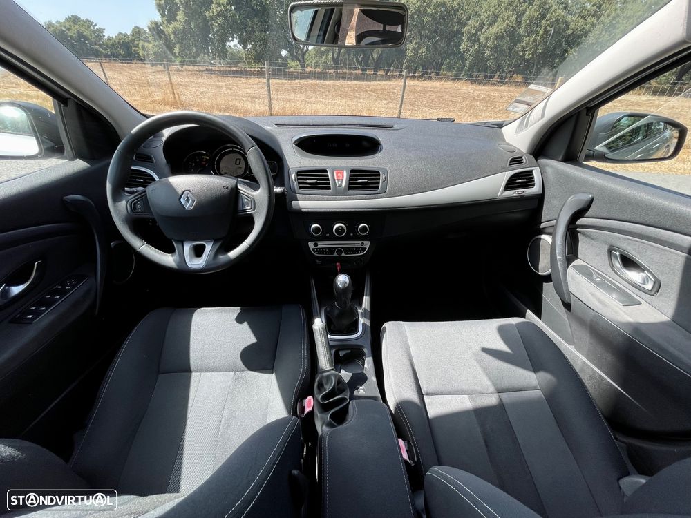 Renault Mégane Sport Tourer 1.5 dCi Dynamique - 10