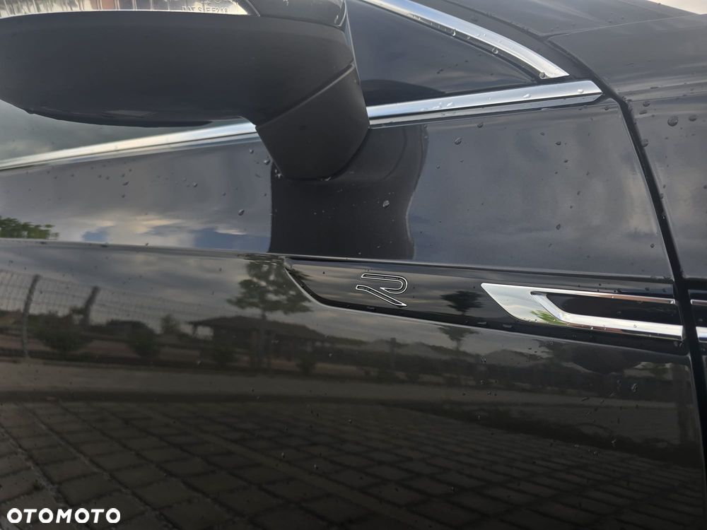 Volkswagen Arteon 2.0 TDI SCR 4Motion DSG R-Line - 4